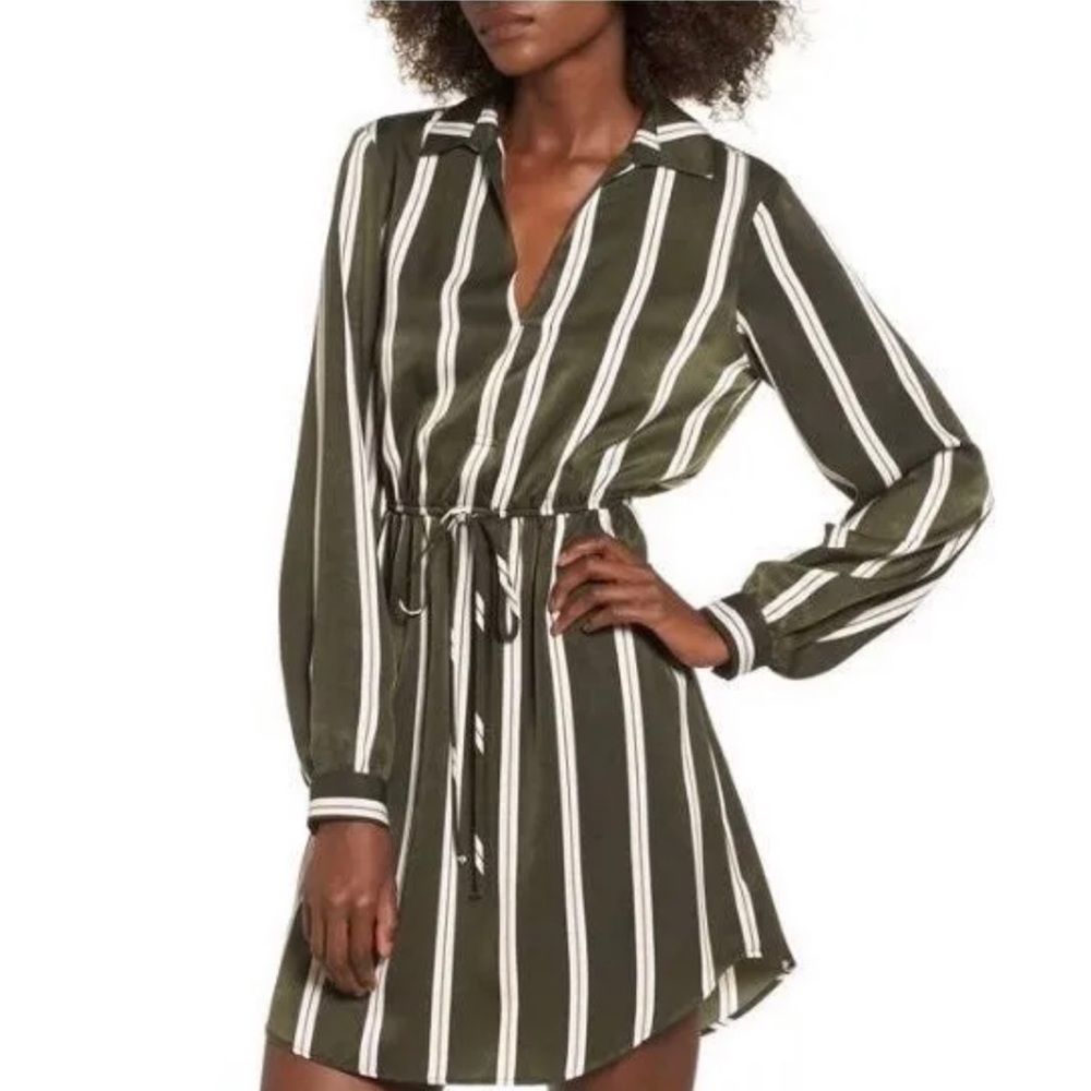 Lush long sleeve dress